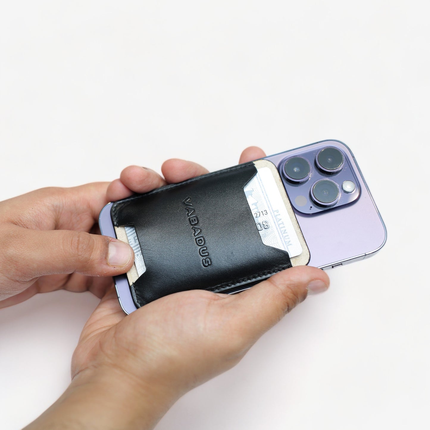 Nexus MagSafe Card Case